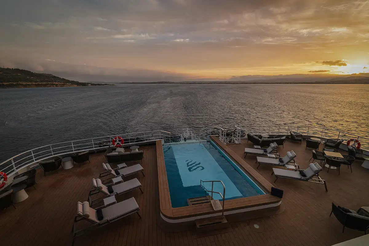 G SWAN Hellenic Schiff 0018