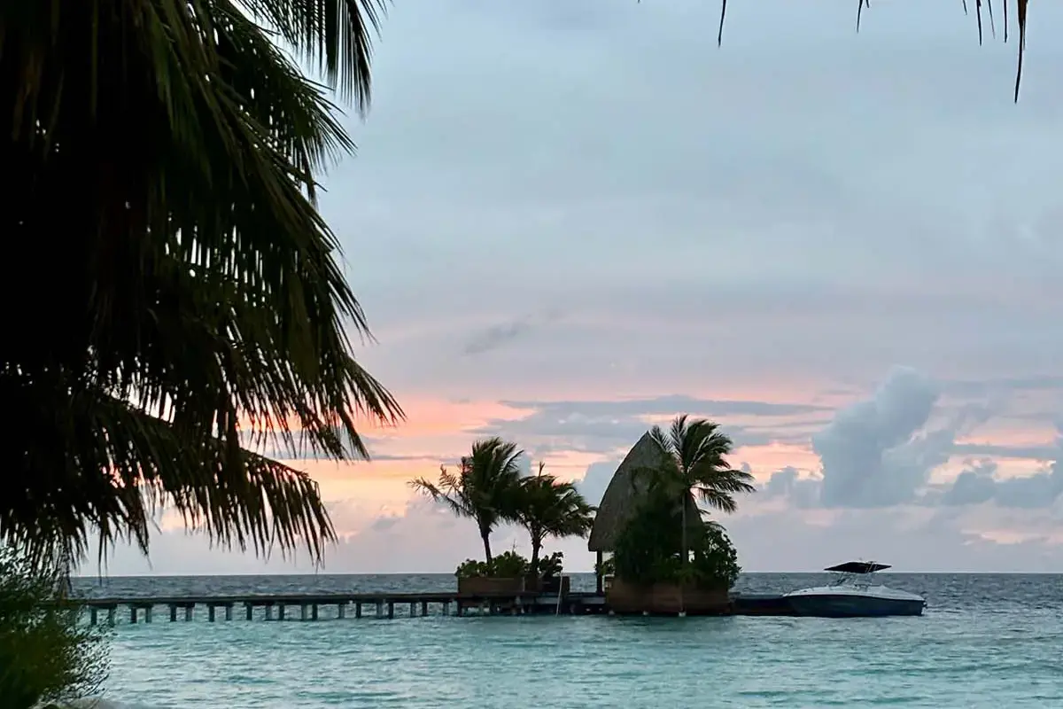 NIVA Kandolhu: die kleine Insel für große Ruhe